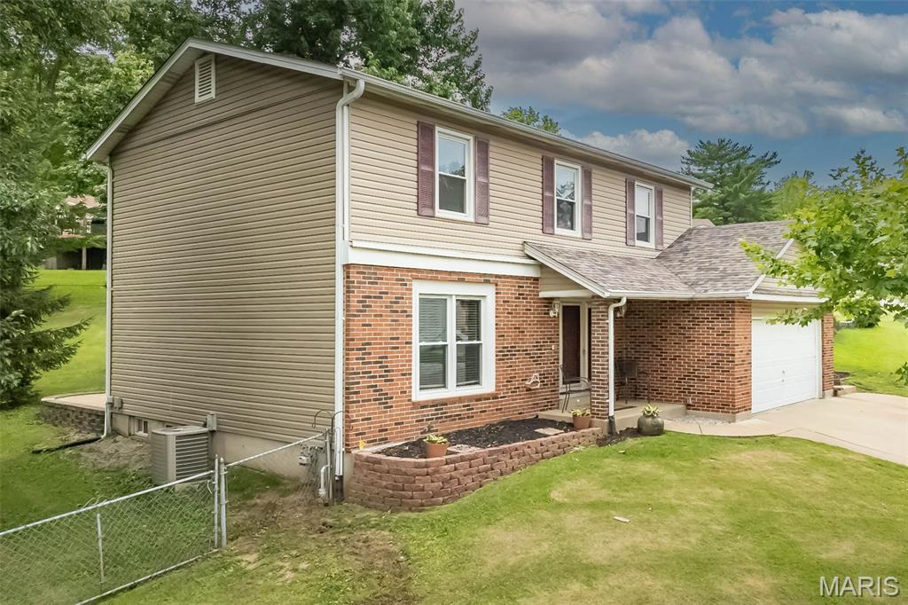 1440 Glenlea Drive
