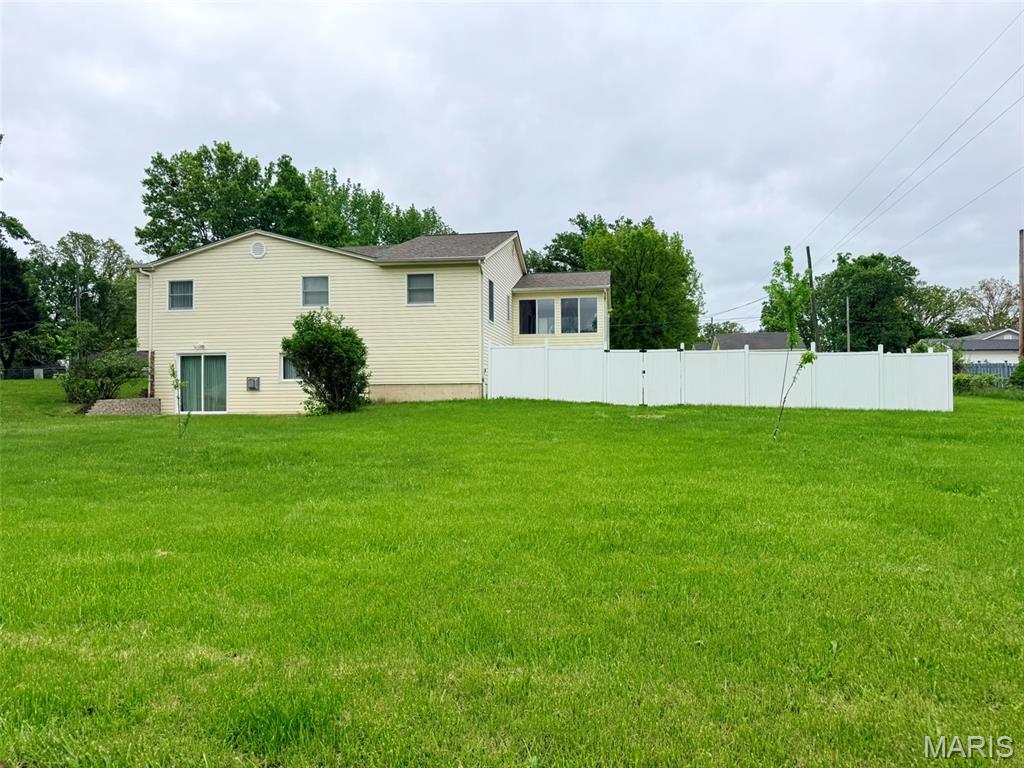 1141 Alden Drive