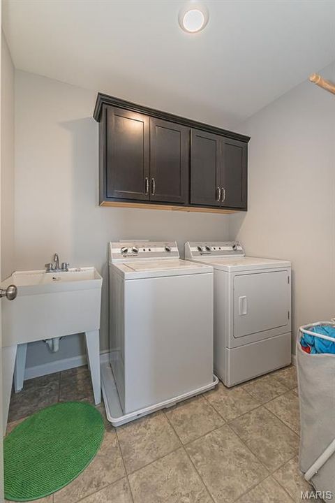 Tiny photo for 957 Colebrook Court, Lake Saint Louis, MO 63367 (MLS # 26027818)