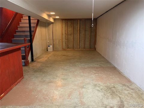 Tiny photo for 110 Trail Avenue, Troy, MO 63379 (MLS # 26024089)