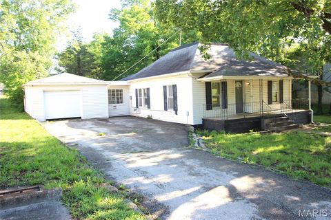 Tiny photo for 112 W Fite Street, Park Hills, MO 63601 (MLS # 26026375)