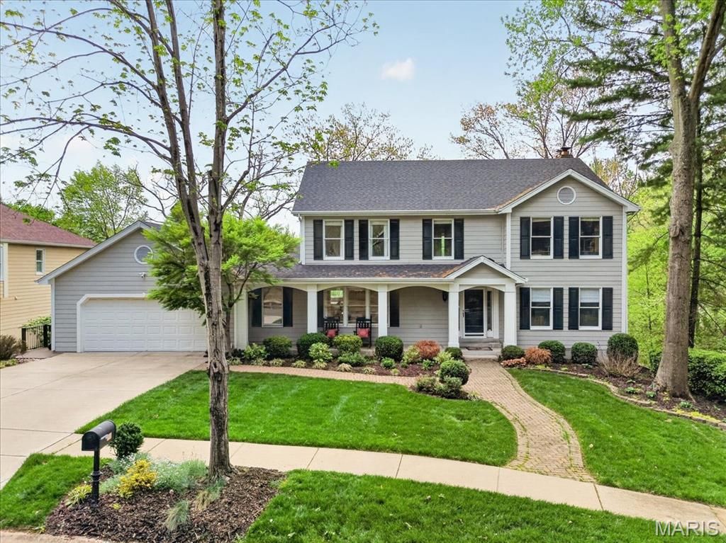 Photo of 303 Greenbriar Estates Drive, St Louis, MO 63122 (MLS # 26023282)