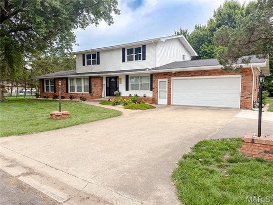 2707 LEMON STREET RD, HIGHLAND, IL 62249 - Image 1bfbdc0d861d2aaa3877ba9efc12f71e/3157728150
