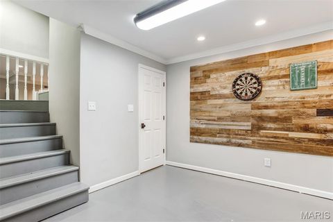 Tiny photo for 125 Swan Avenue, Kirkwood, MO 63122 (MLS # 25069022)