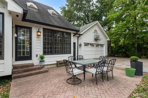 Tiny photo for 125 Swan Avenue, Kirkwood, MO 63122 (MLS # 25069022)