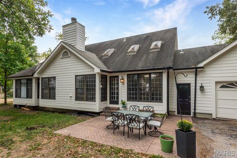 Tiny photo for 125 Swan Avenue, Kirkwood, MO 63122 (MLS # 25069022)