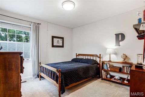 Tiny photo for 125 Swan Avenue, Kirkwood, MO 63122 (MLS # 25069022)