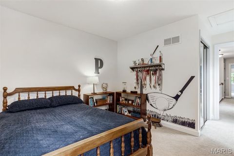 Tiny photo for 125 Swan Avenue, Kirkwood, MO 63122 (MLS # 25069022)