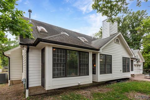 Tiny photo for 125 Swan Avenue, Kirkwood, MO 63122 (MLS # 25069022)