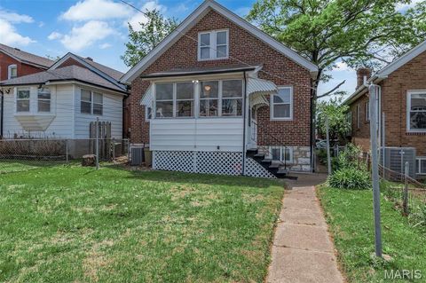 Tiny photo for 5623 Milentz Avenue, St Louis, MO 63109 (MLS # 26022826)