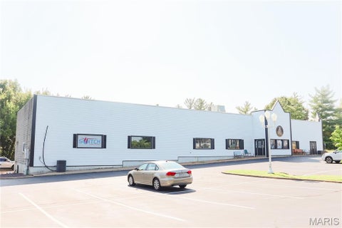 Tiny photo for 16966 Manchester Road, Wildwood, MO 63040 (MLS # 26068903)