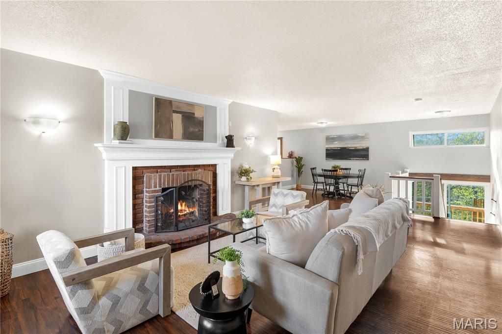 Photo of 9 Chateau Lane, Unincorporated, MO 63010 (MLS # 26022436)