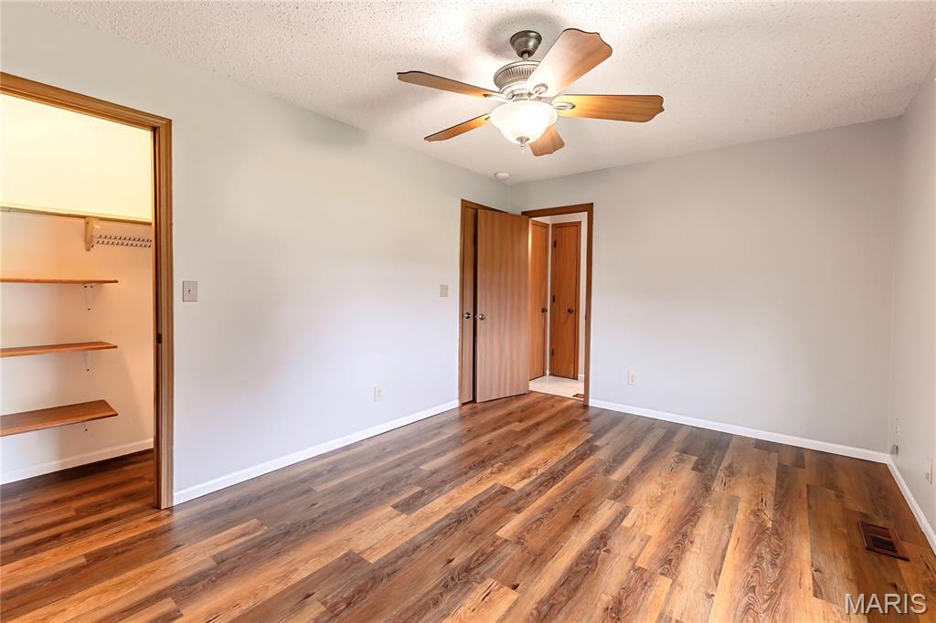Shelley Manor 02 - Residential