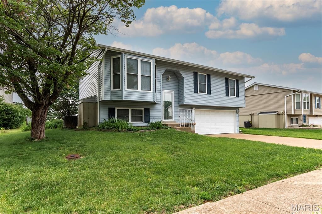 Photo of 3267 Lupine Drive, Arnold, MO 63010 (MLS # 26030183)