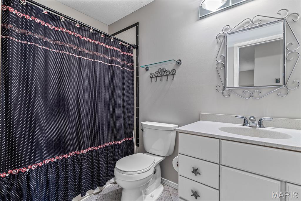 Bluff Wood Manor - Residential