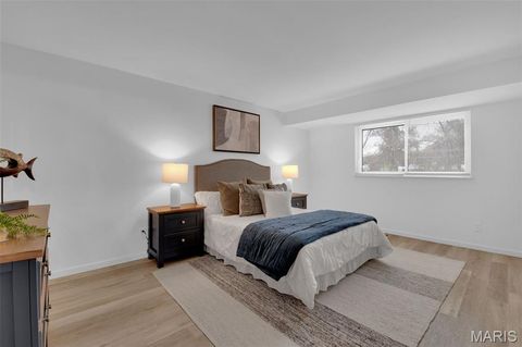 Tiny photo for 504 Thornlea Court, Ballwin, MO 63011 (MLS # 25079716)