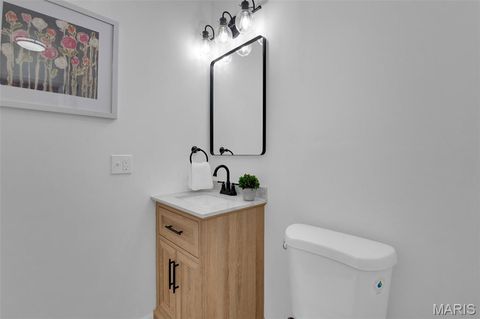 Tiny photo for 504 Thornlea Court, Ballwin, MO 63011 (MLS # 25079716)