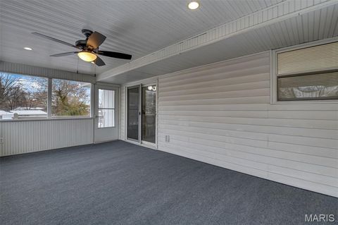 Tiny photo for 504 Thornlea Court, Ballwin, MO 63011 (MLS # 25079716)