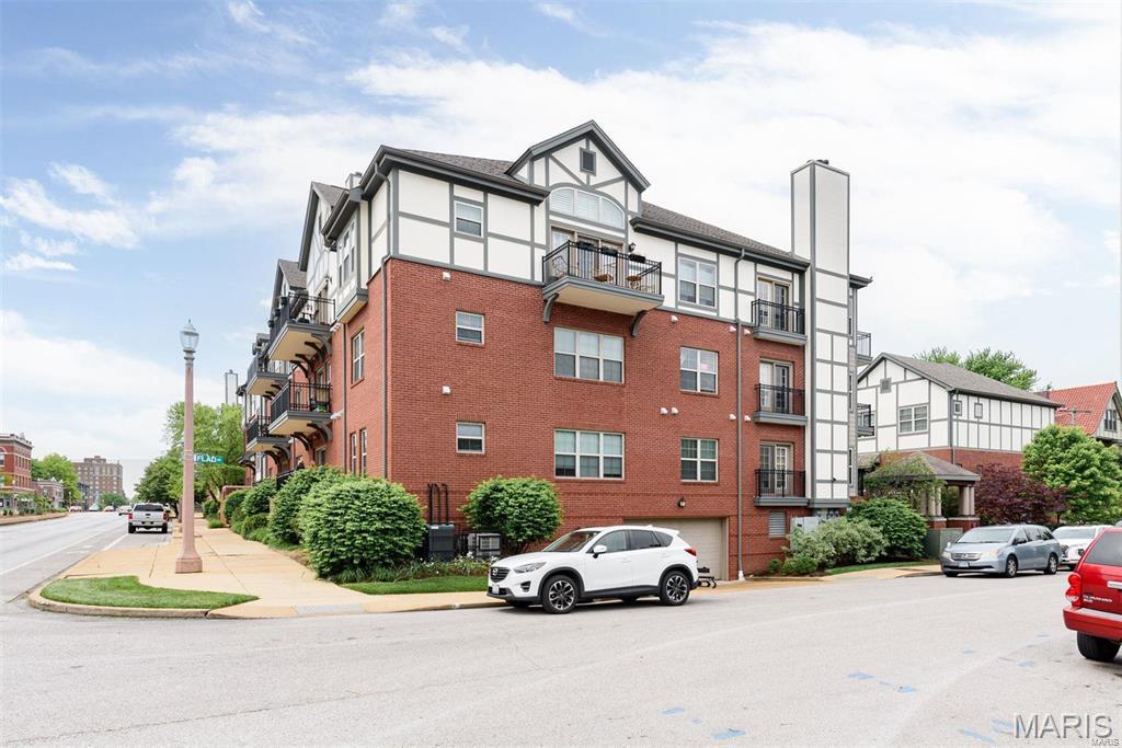 Compton Gate - Residential