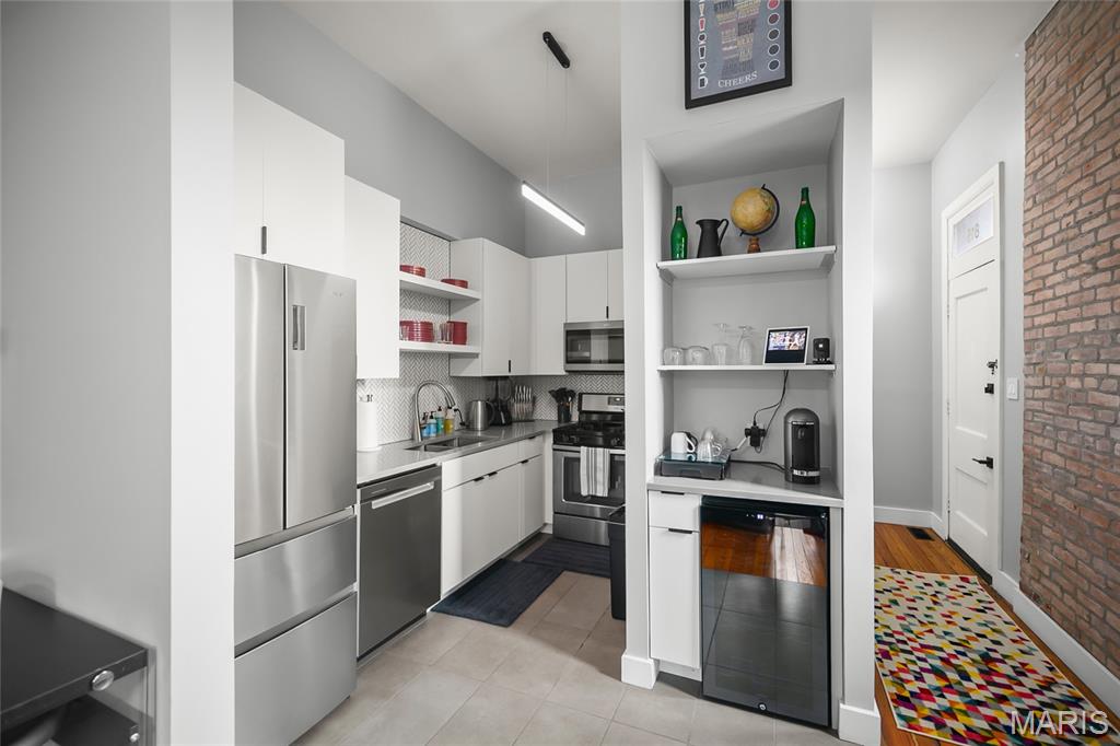 Pages South Add - Residential Lease