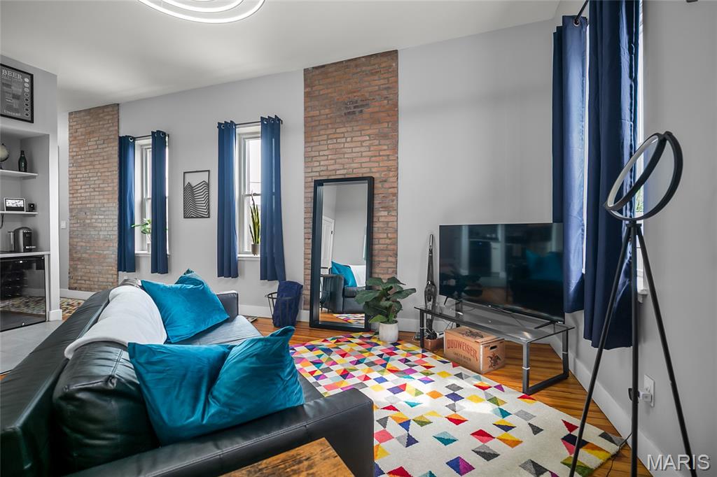 Pages South Add - Residential Lease