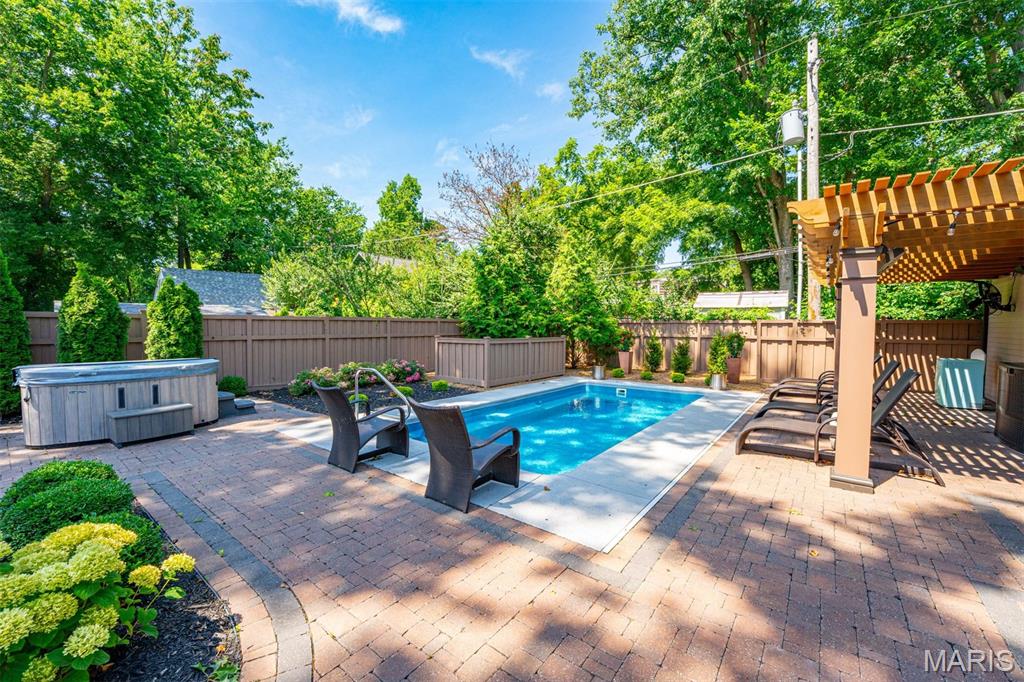 Sherwood Forest 2nd Add - Residential