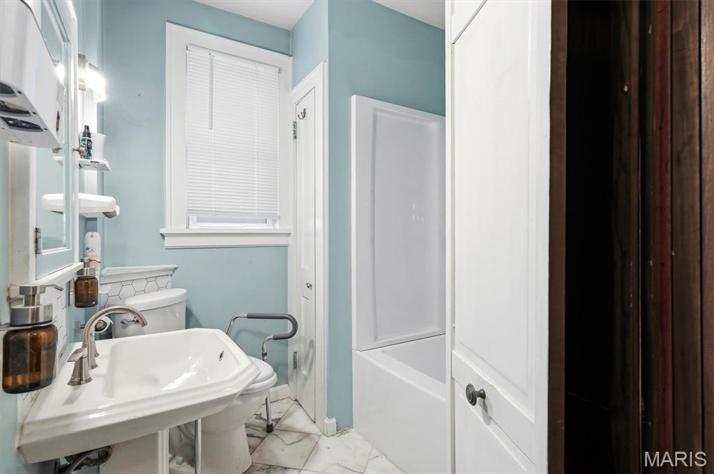 Us Seruvy 108 - Residential