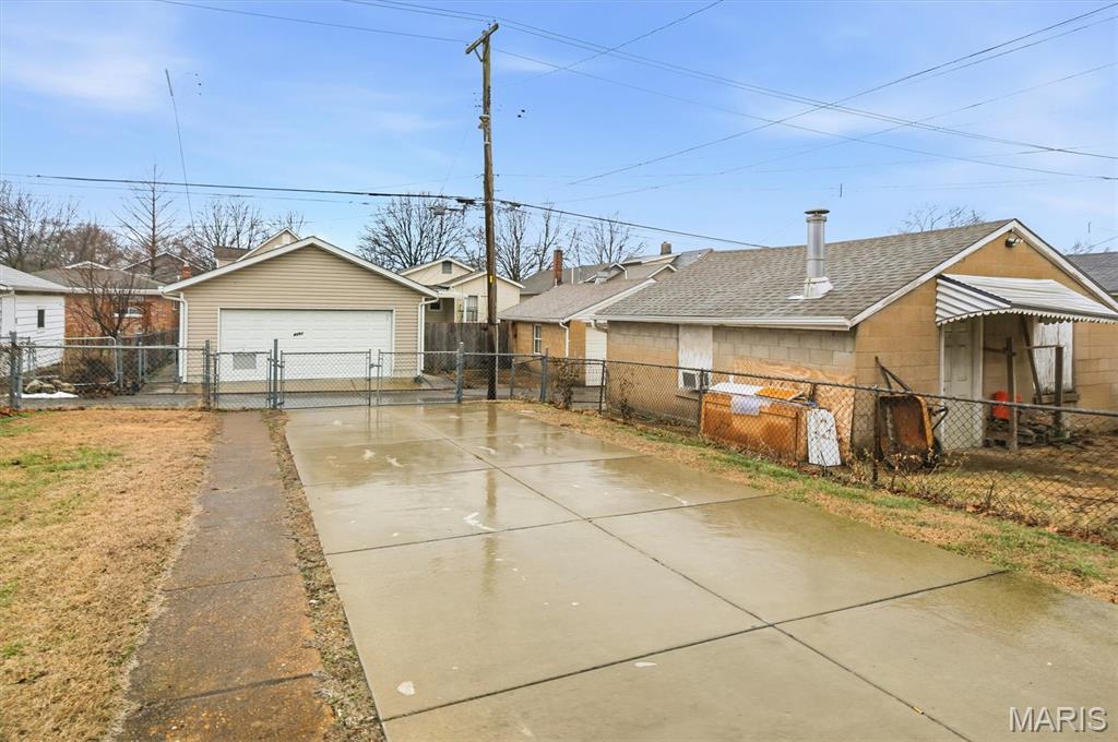 Us Seruvy 108 - Residential