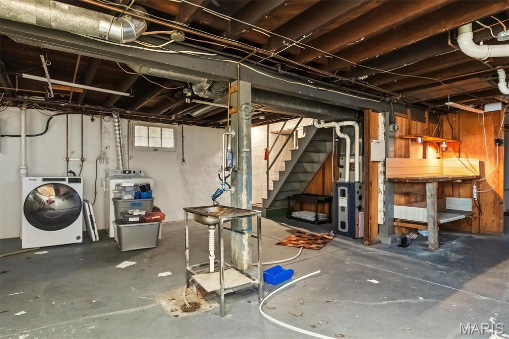 Us Seruvy 108 - Residential