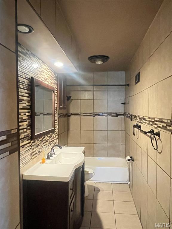 955 Jeanerette Drive