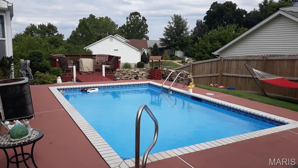 1322 Rockwood Forest Drive