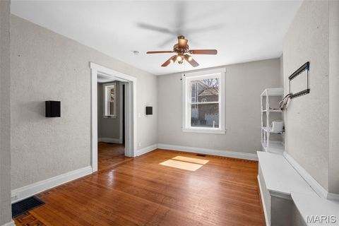 Tiny photo for 7479 Hiawatha Avenue, Richmond Heights, MO 63117 (MLS # 26019073)