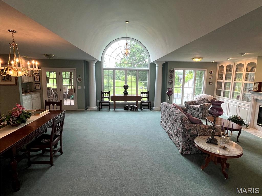 5 Woods Fort Court