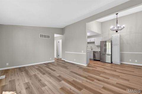 Tiny photo for 10469 Briarbend Drive #7, Creve Coeur, MO 63146 (MLS # 26021434)