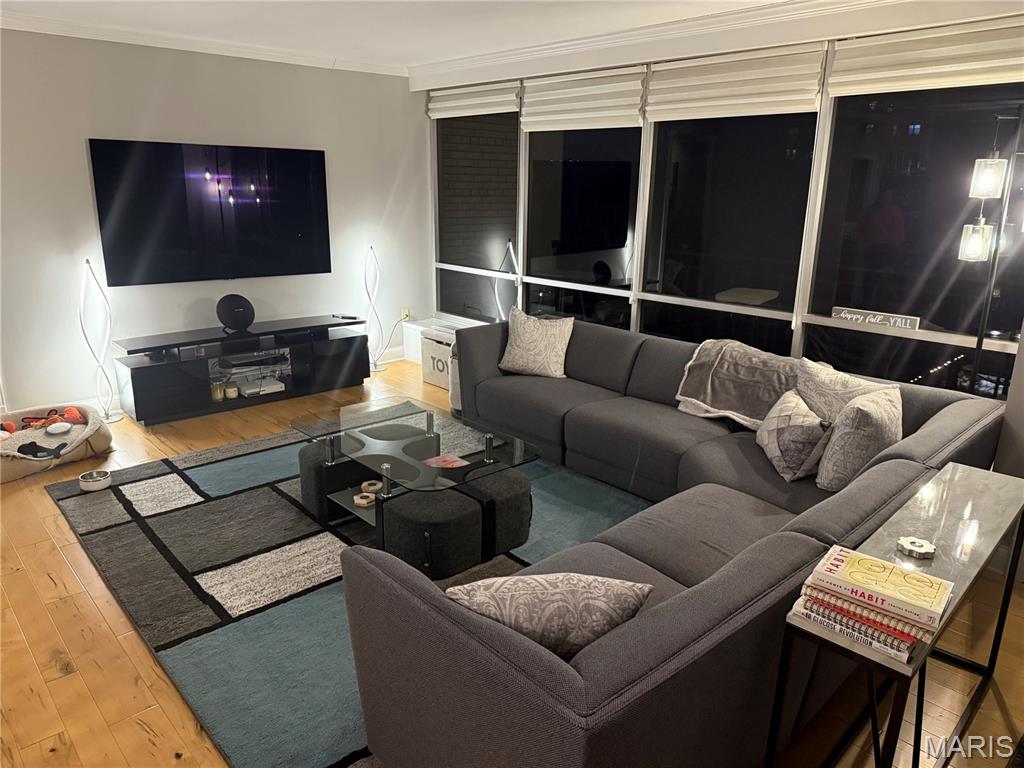 Lindell Terrace - Residential Lease