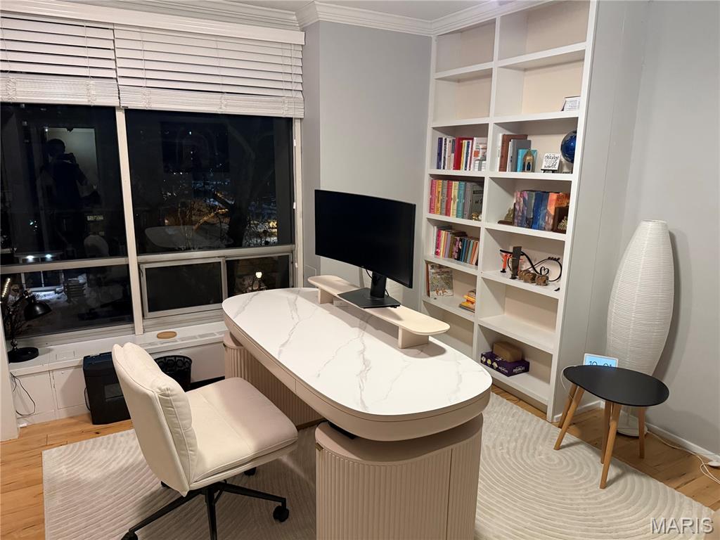 Lindell Terrace - Residential Lease