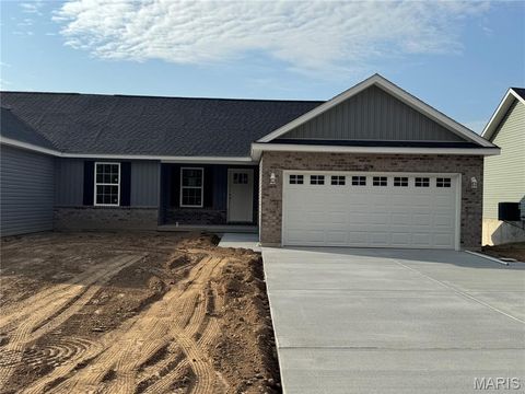 278 Railroad Moscow Mills MO 63362