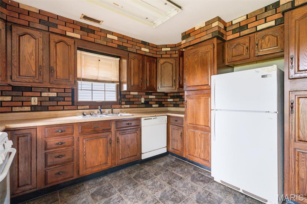 Joyce Add - Residential