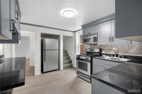 Tiny photo for 4718 Newport Avenue, St Louis, MO 63116 (MLS # 26019343)