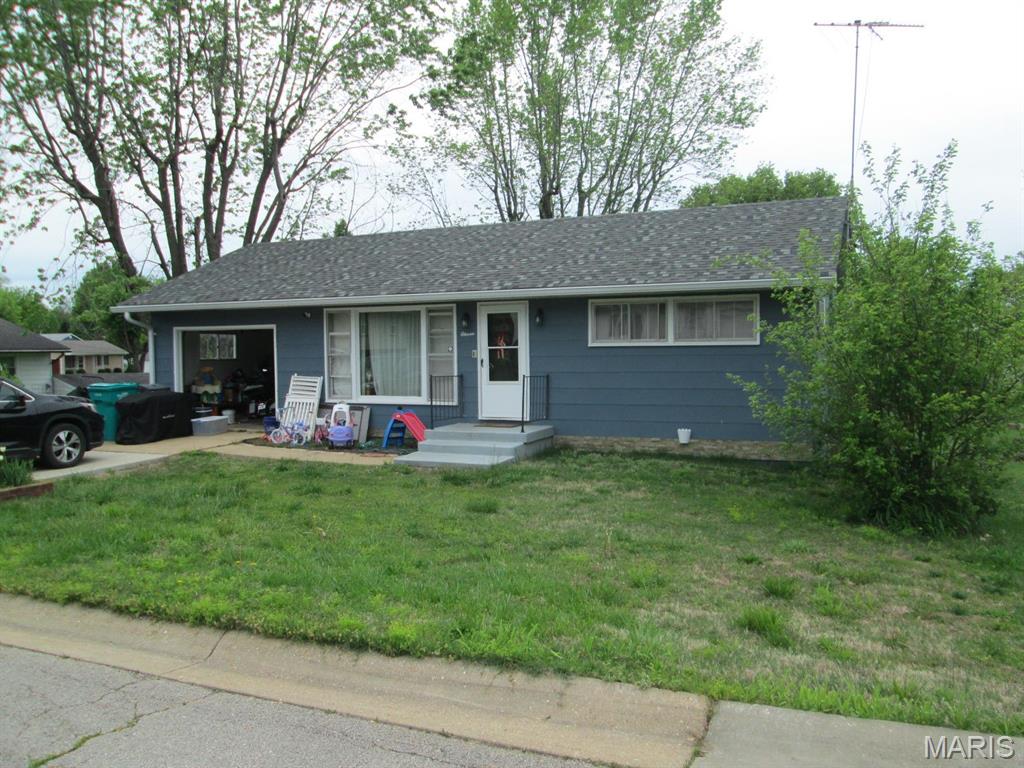 11 W South Street