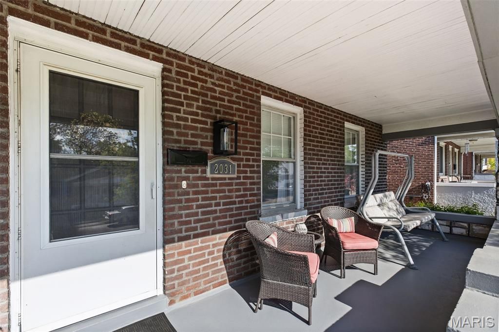 Photo of 2031 Bellevue Avenue, Maplewood, MO 63143 (MLS # 26025745)