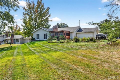 Tiny photo for 2022 Baxter Road, Chesterfield, MO 63017 (MLS # 25068958)