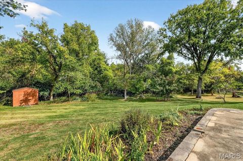 Tiny photo for 2022 Baxter Road, Chesterfield, MO 63017 (MLS # 25068958)