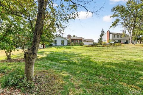 Tiny photo for 2022 Baxter Road, Chesterfield, MO 63017 (MLS # 25068958)