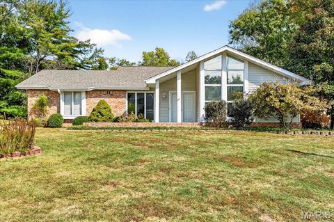 Tiny photo for 2022 Baxter Road, Chesterfield, MO 63017 (MLS # 25068958)