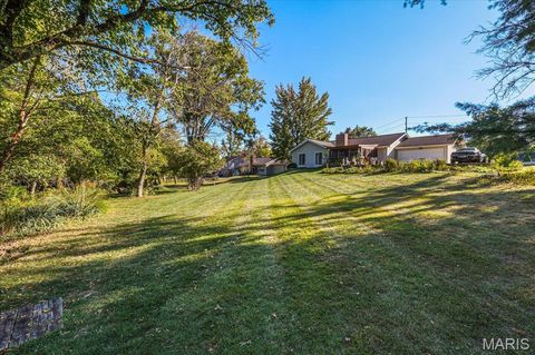 Tiny photo for 2022 Baxter Road, Chesterfield, MO 63017 (MLS # 25068958)