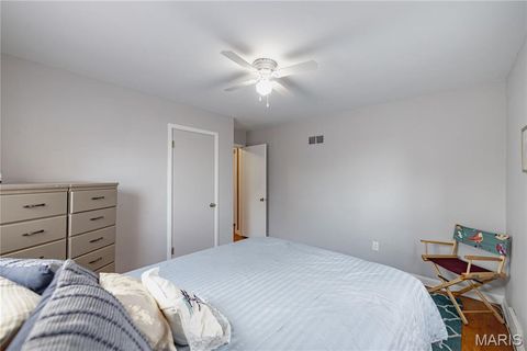 Tiny photo for 7328 Ravinia Drive, Pasadena Hills, MO 63121 (MLS # 26019070)