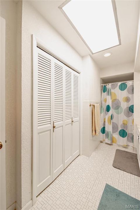 Tiny photo for 7328 Ravinia Drive, Pasadena Hills, MO 63121 (MLS # 26019070)