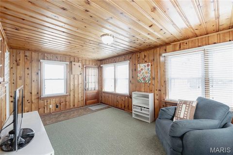 Tiny photo for 7328 Ravinia Drive, Pasadena Hills, MO 63121 (MLS # 26019070)