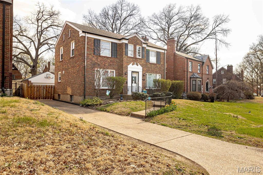 Pasadena Hills Sec Three - Residential